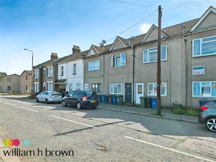 1 Bedroom Flat To Rent In Dock Road, Tilbury, RM18
