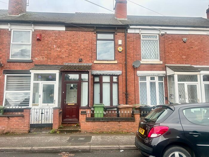 2 Bedroom Terraced House To Rent In King Edward Street, Darlaston, Wednesbury, WS10
