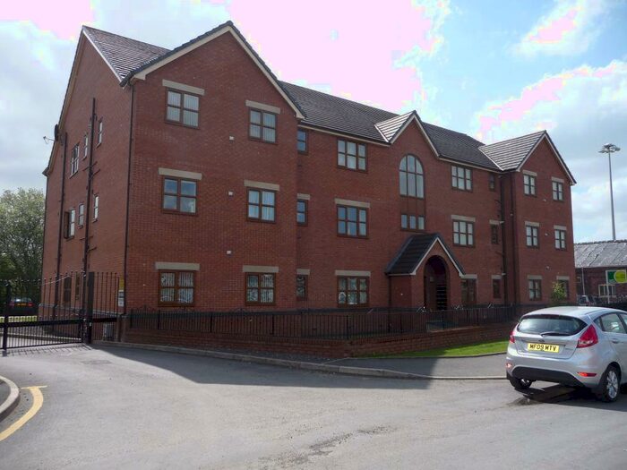 2 Bedroom Apartment To Rent In Buckley Grange, Baron Street, Bury, BL9