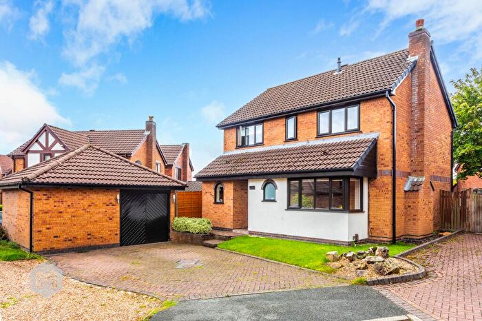 4 Bedroom Detached House For Sale In Montgomery Way, Radcliffe, M26
