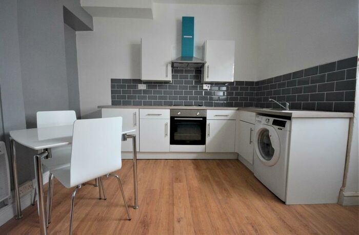 1 Bedroom Flat To Rent In Cradock Street, City Centre, Swansea, SA1