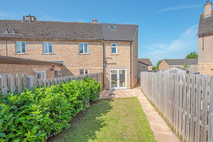 3 Bedroom End Of Terrace House For Sale In A Sharphaw Avenue, Skipton, BD23