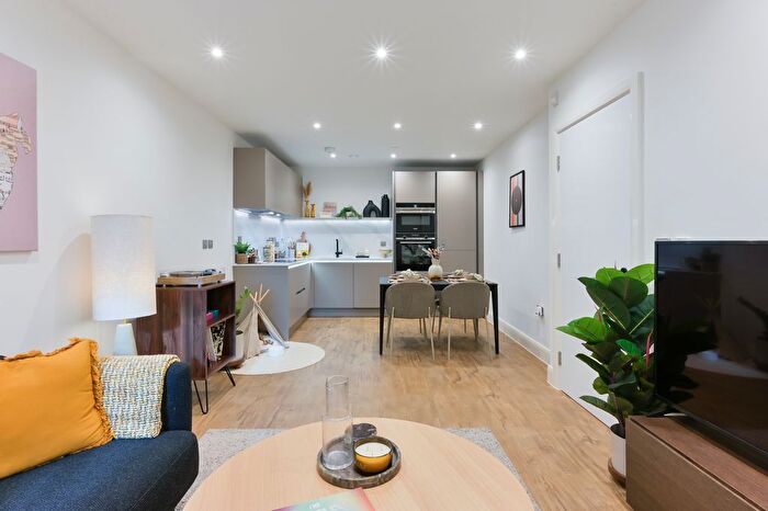 1 Bedroom Flat To Rent In Uncle Colindale, Aerial Square, London, NW9