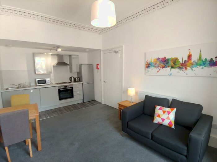 2 Bedroom Flat To Rent In Duncan Street, Newington, Edinburgh, EH9