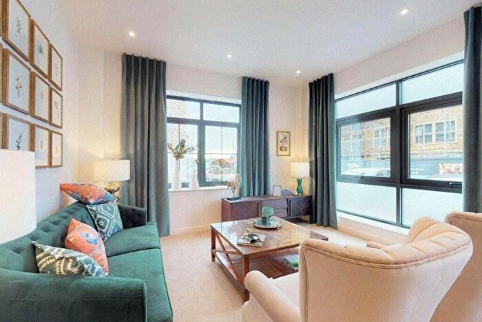 2 Bedroom Property To Rent In Pemberton Row, Chancery Lane, London, EC4A