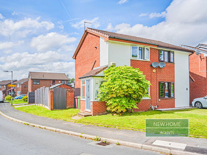 2 Bedroom Semi Detached House For Sale In Collingwood Way, Westhoughton, Bolton, BL5