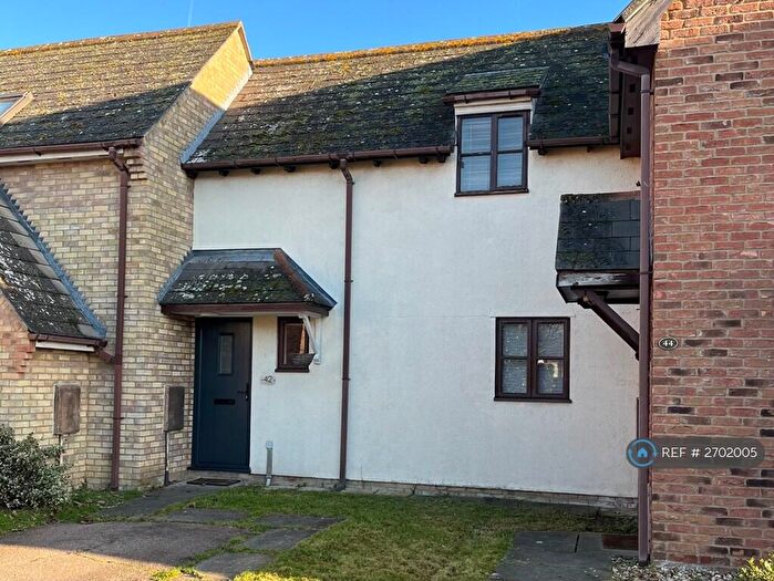 2 Bedroom Terraced House To Rent In Victoria Gardens, Colchester, CO4