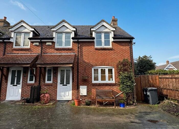 3 Bedroom Semi Detached House For Sale In Richmond Park Road, Bournemouth, BH8