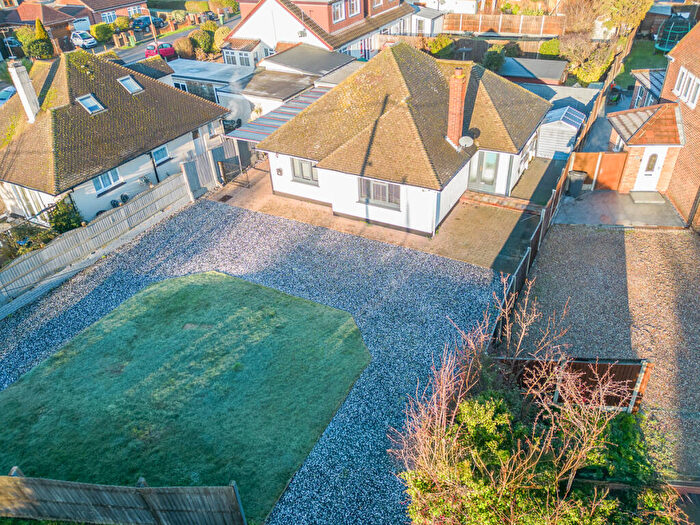 3 Bedroom Detached Bungalow For Sale In Greensward Lane, Hockley, SS5