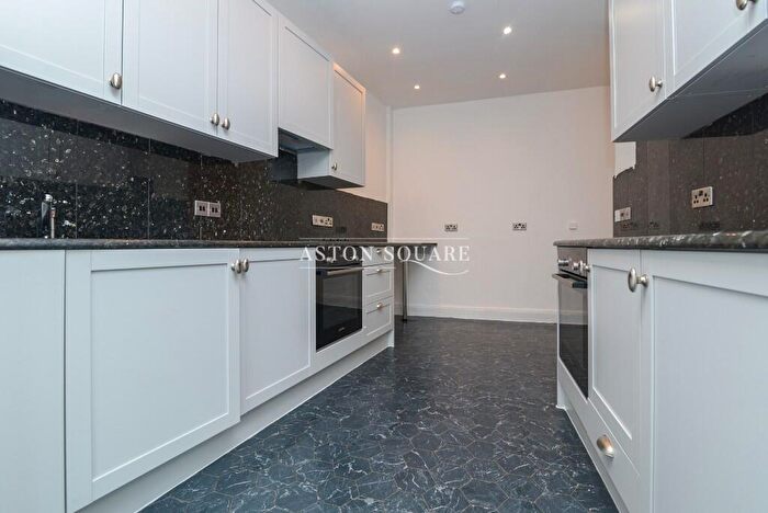 5 Bedroom Detached House To Rent In Ambrose Avenue, London, NW11