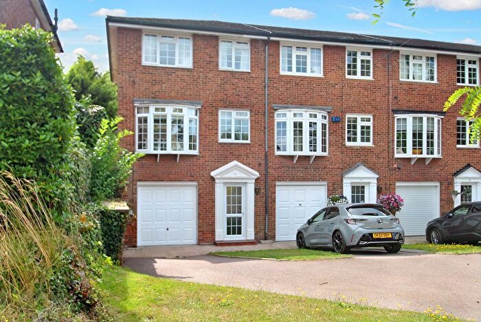 4 Bedroom Town House To Rent In Bradbourne Vale Road, Sevenoaks, TN13