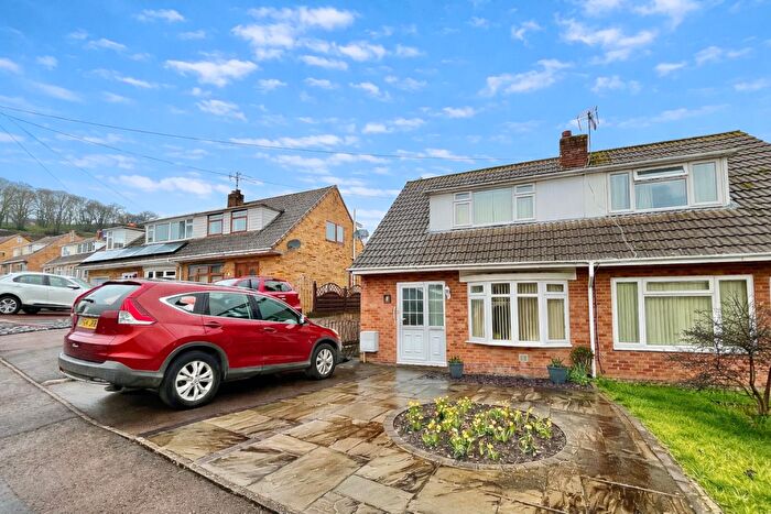 2 Bedroom Detached Bungalow For Sale In Churchill Way, Mitcheldean, GL17