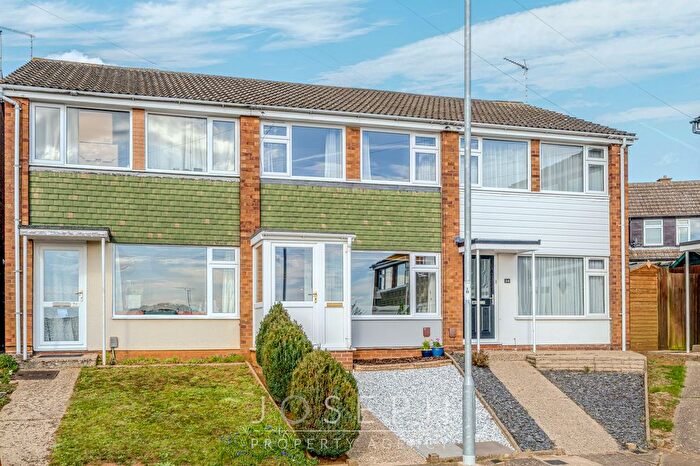 2 Bedroom Terraced House For Sale In Annbrook Road, Ipswich, IP2