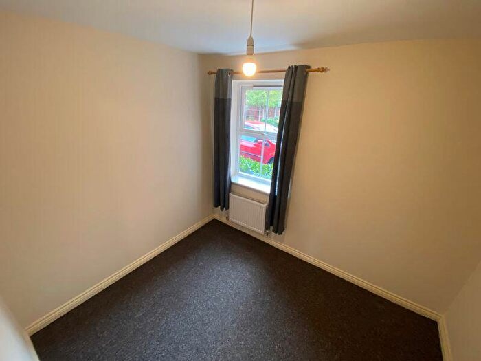 2 Bedroom Apartment To Rent In Sherwood Street, Hucknall, Nottingham, NG15
