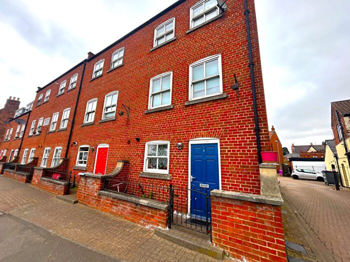 2 Bedroom Maisonette To Rent In Windmill View Court, Boston, PE21