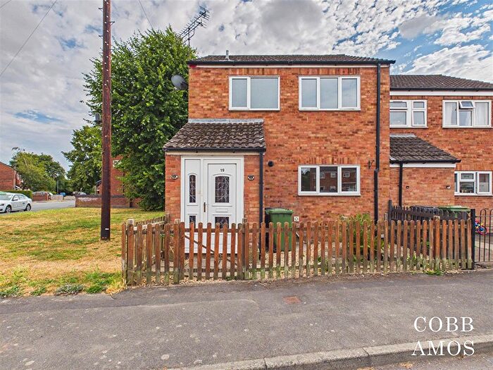 3 Bedroom End Terrace House For Sale In Ridgemoor Road, Leominster, HR6