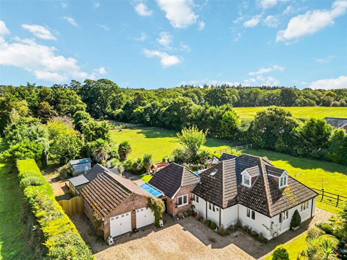 4 Bedroom Detached Bungalow For Sale In North Ripley, Bransgore, Christchurch, BH23