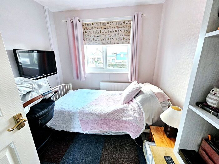 3 Bedroom End Terrace House For Sale In Calvesford Road, Torrington, Devon, EX38