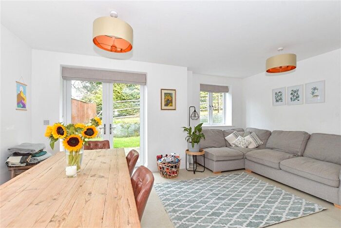 5 Bedroom Detached House For Sale In Clockfield, Turners Hill, West Sussex, RH10