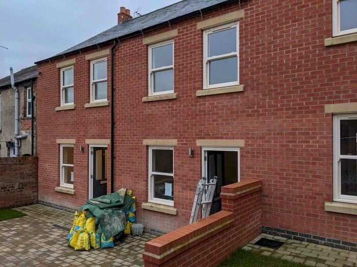 2 Bedroom End Of Terrace House To Rent In Providence Place, Ilkeston, DE7