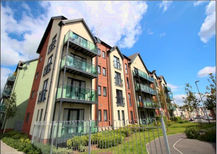 2 Bedroom Flat To Rent In Doric Mews, Newport, NP19