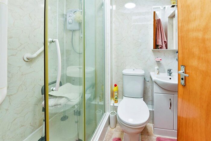 2 Bedroom Terraced Bungalow For Sale In Flers Court, Warminster, BA12