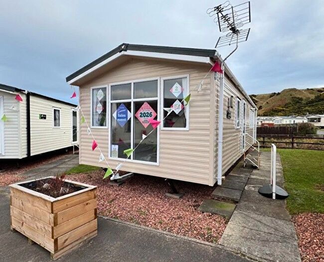 2 Bedroom Mobile/park Home For Sale In Cockburnspath, TD13