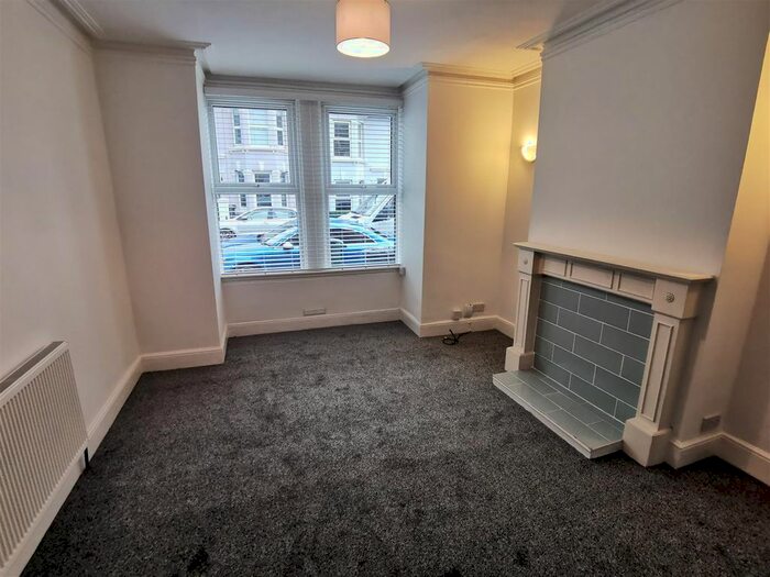 3 Bedroom Terraced House To Rent In Lennox Road, Hove, BN3