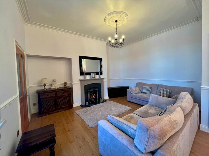 2 Bedroom Flat To Rent In Iolanthe Terrace, South Shields, NE33
