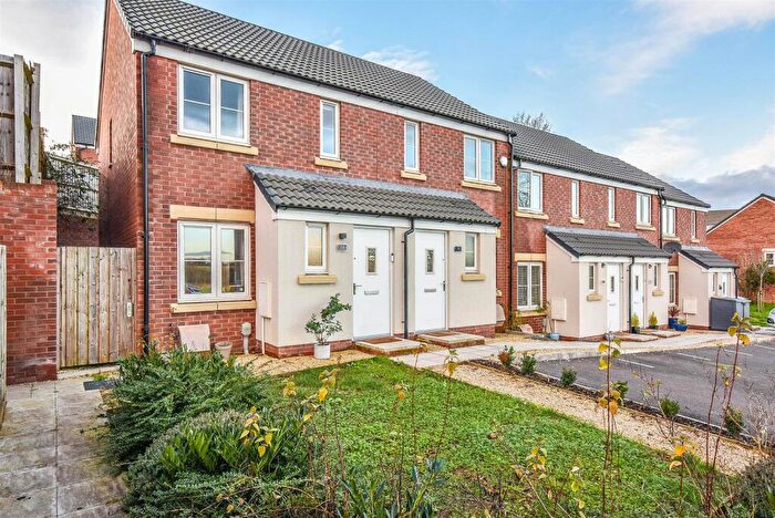 2 Bedroom End Of Terrace House For Sale In Chamberlayne Crescent, Berkeley, GL13