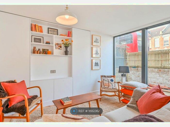 1 Bedroom Flat To Rent In Westbury Avenue, London, N22