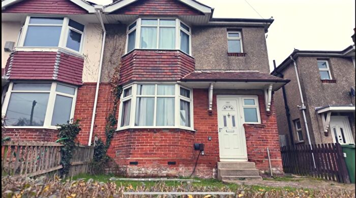 4 Bedroom House To Rent In Burgess Road, SO16