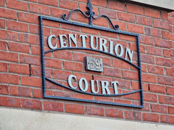 2 Bedroom Flat To Rent In Centurion Court, Watling Street Road, Preston, PR2