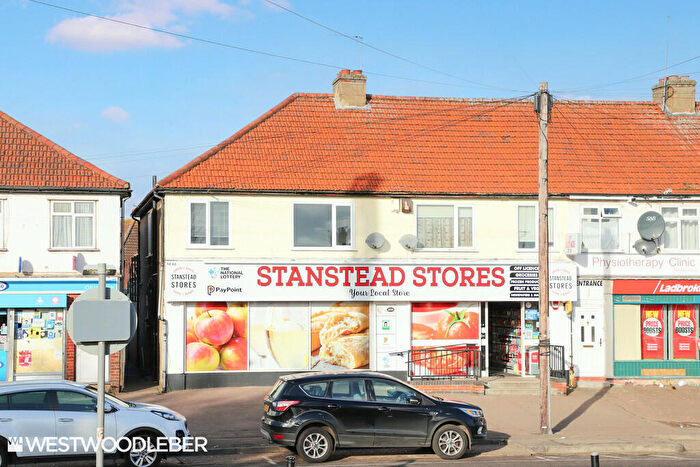 2 Bedroom Maisonette To Rent In Stanstead Road, Hoddesdon, EN11