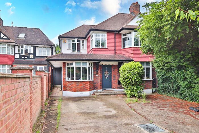 3 Bedroom Semi-Detached House To Rent In Beverley Way, London, SW20