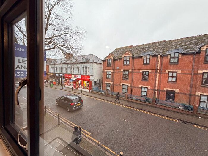 1 Bedroom Flat To Rent In Evington Road, Leicester, Leicestershire, LE2