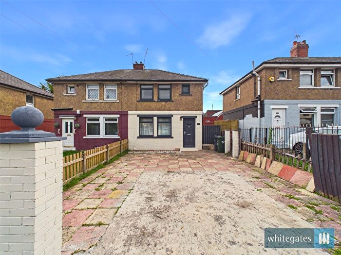 3 Bedroom Semi-Detached House For Sale In Blythe Avenue, Bradford, West Yorkshire, BD8