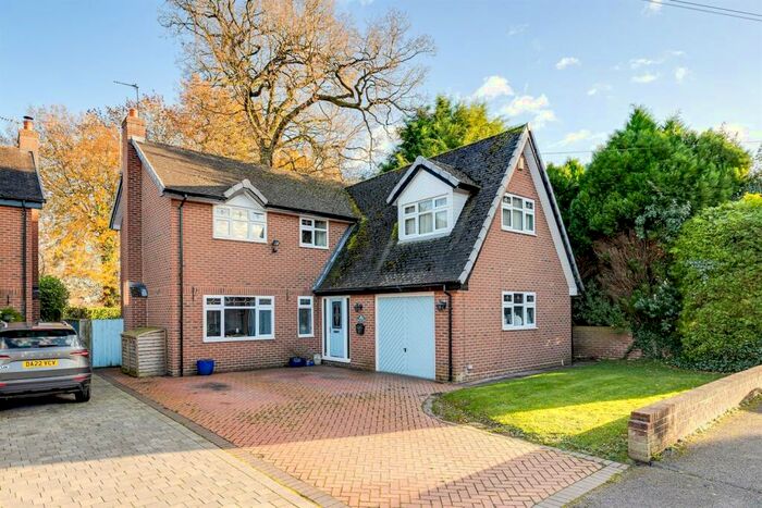 4 Bedroom Detached House For Sale In Old Chester Road, Barbridge, Nantwich, CW5