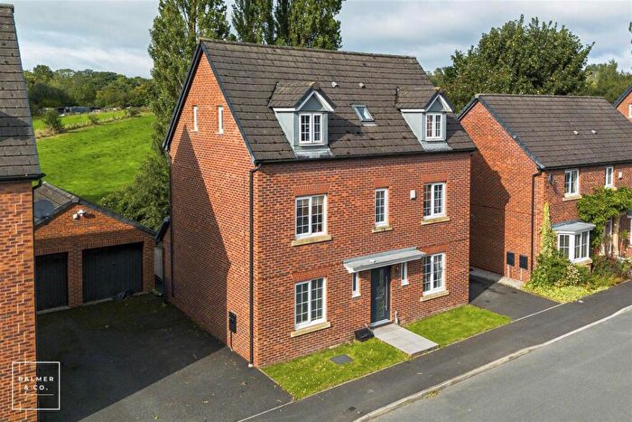 5 Bedroom Detached House For Sale In North Croft, Atherton, M46