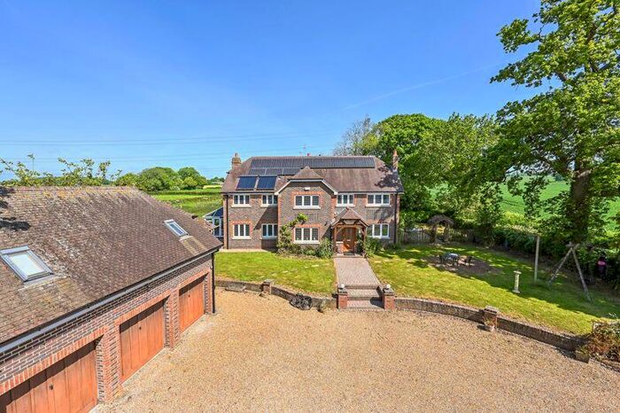 5 Bedroom Detached House For Sale In White Horse Lane, Denmead, Nr Petersfield, PO7