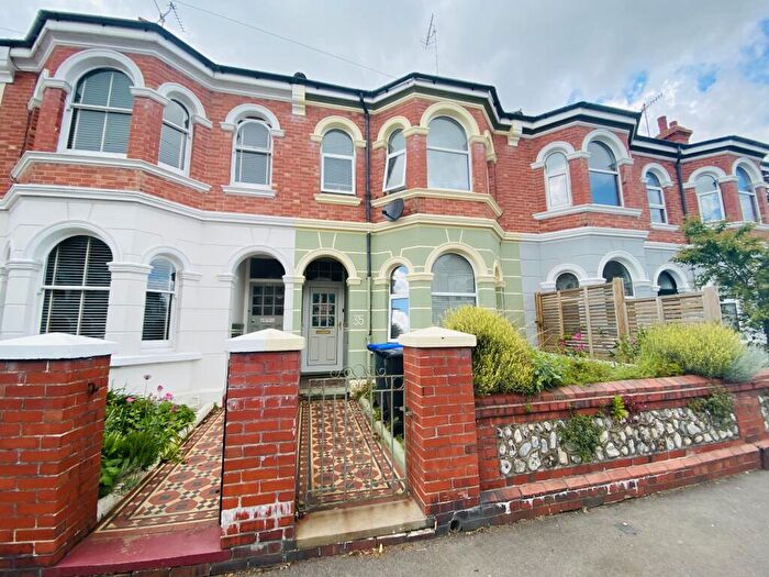 3 Bedroom Terraced House To Rent In Eastcourt Road, BN14