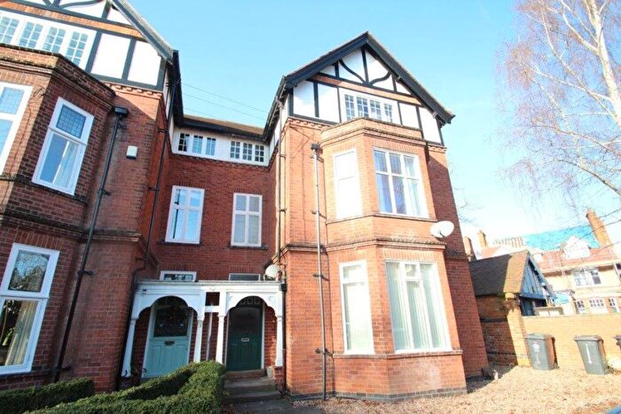 1 Bedroom Flat To Rent In Woodland Avenue, Leicester, LE2