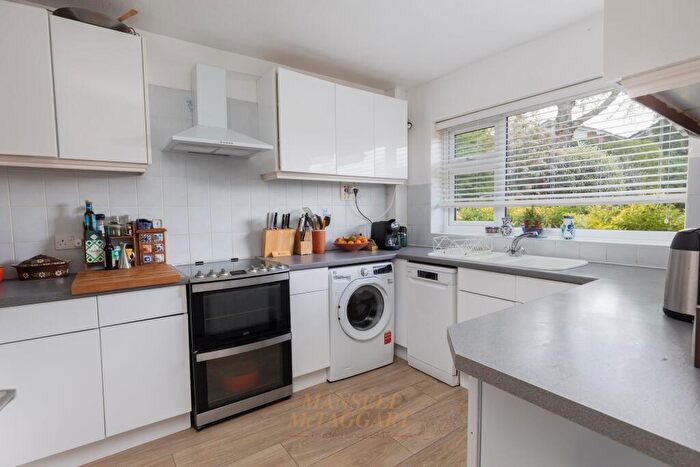 3 Bedroom Detached House For Sale In Freshfield Bank, Forest Row, RH18