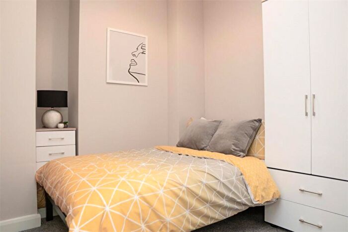 1 Bedroom Apartment To Rent In Tatham Street, Sunderland, Tyne And Wear, SR1