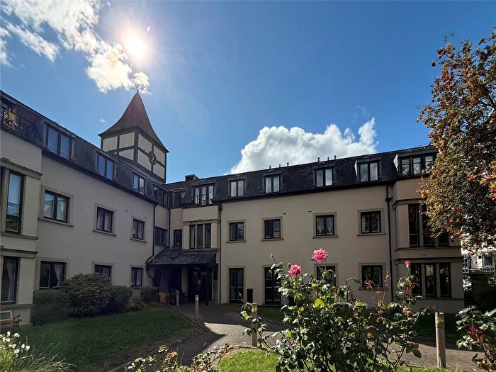 2 Bedroom Flat For Sale In St. Johns Road, Bathwick, Bath, Somerset, BA2