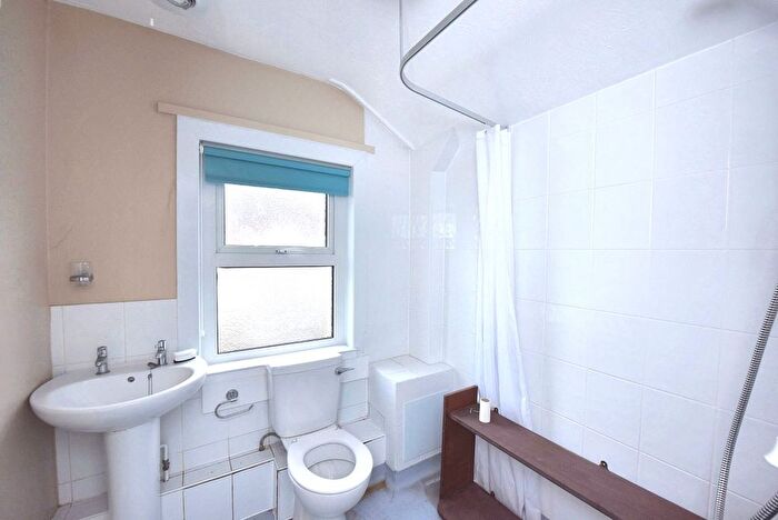 2 Bedroom End Of Terrace House For Sale In Victor Road, Colchester, CO1