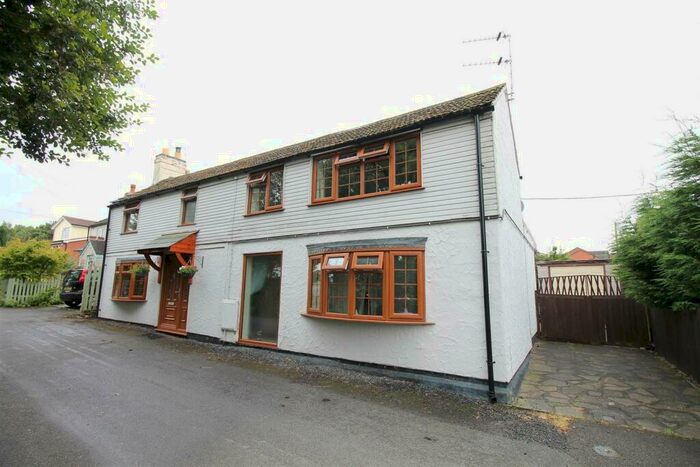 3 Bedroom Detached House To Rent In Morley Lane, Shepshed, Leicestershire, LE12