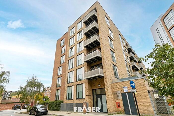 1 Bedroom Flat For Sale In North Mill Apartments, Hackney, E8