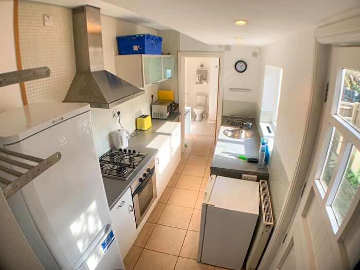 4 Bedroom House To Rent In Pershore Road - Copy, Selly Park, West Midlands, B29