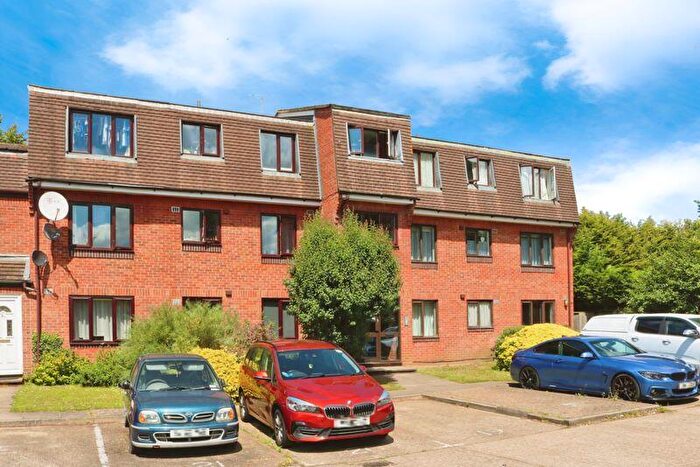 1 Bedroom Flat To Rent In Off Langley Road - Spacious One Bed Flat, SL3